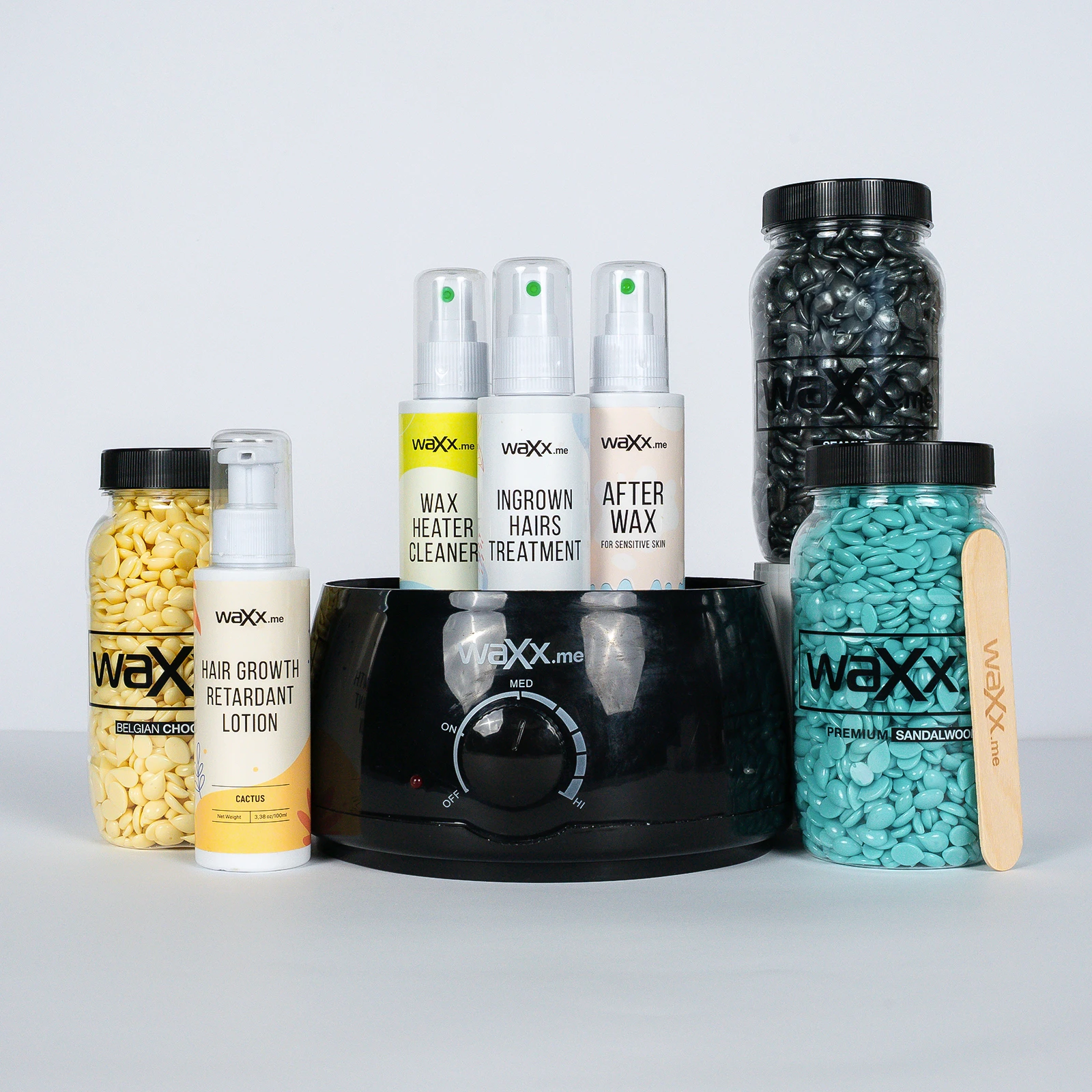 WaXx Box Favorite Essentials  + Δώρο κερί σώματος 