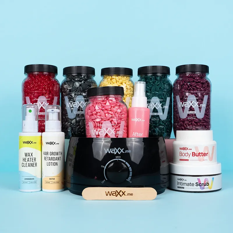 WaXx Hot & Smooth Box  +&nbsp;Δωρο 2 Κεριά σώματος 